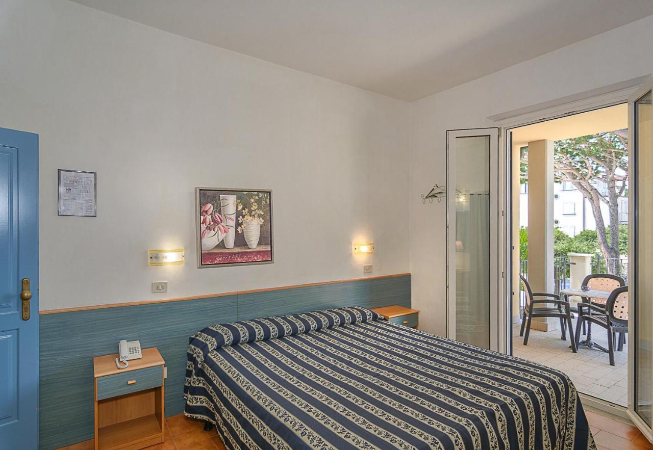 Hotel Apuana Marina di Pietrasanta Exteriér fotografie