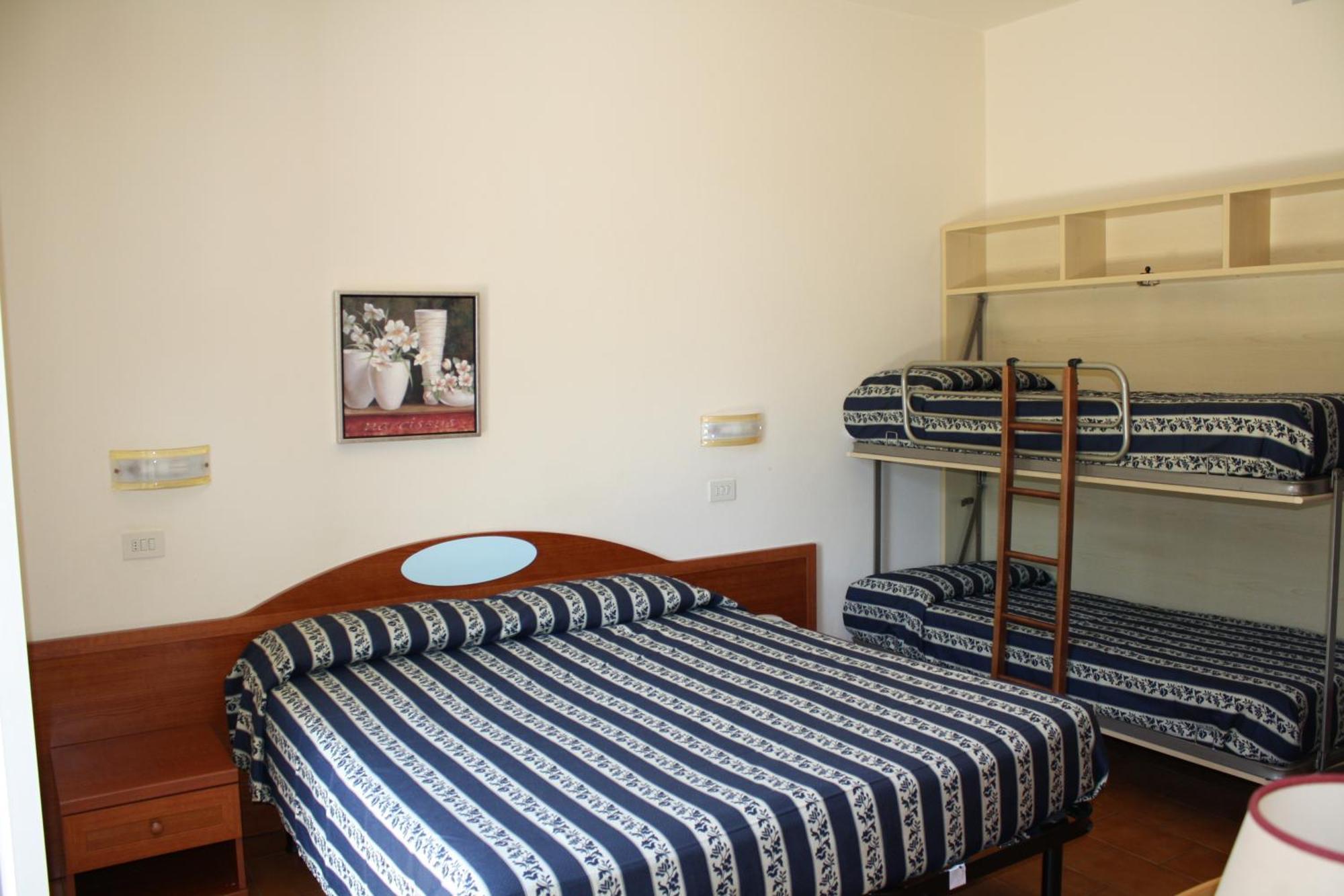 Hotel Apuana Marina di Pietrasanta Pokoj fotografie