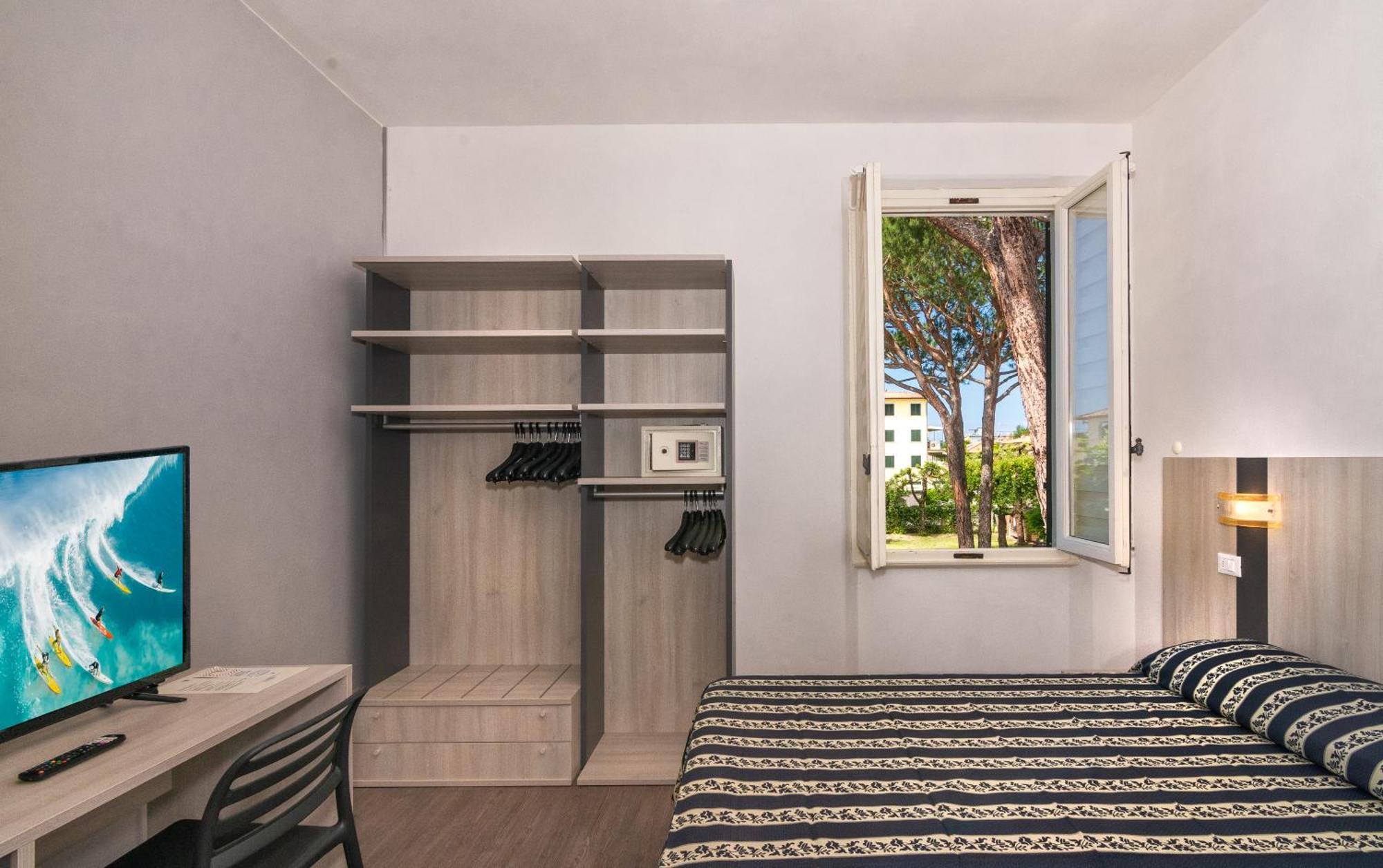 Hotel Apuana Marina di Pietrasanta Exteriér fotografie
