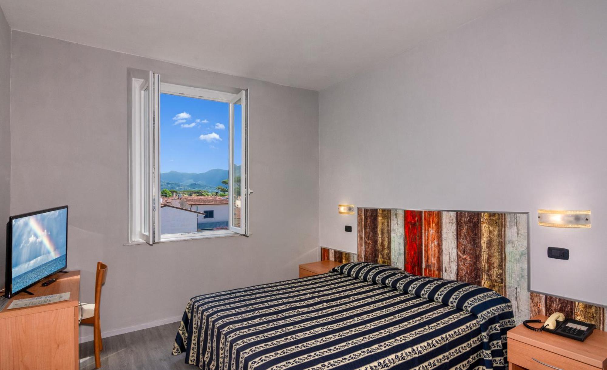 Hotel Apuana Marina di Pietrasanta Exteriér fotografie
