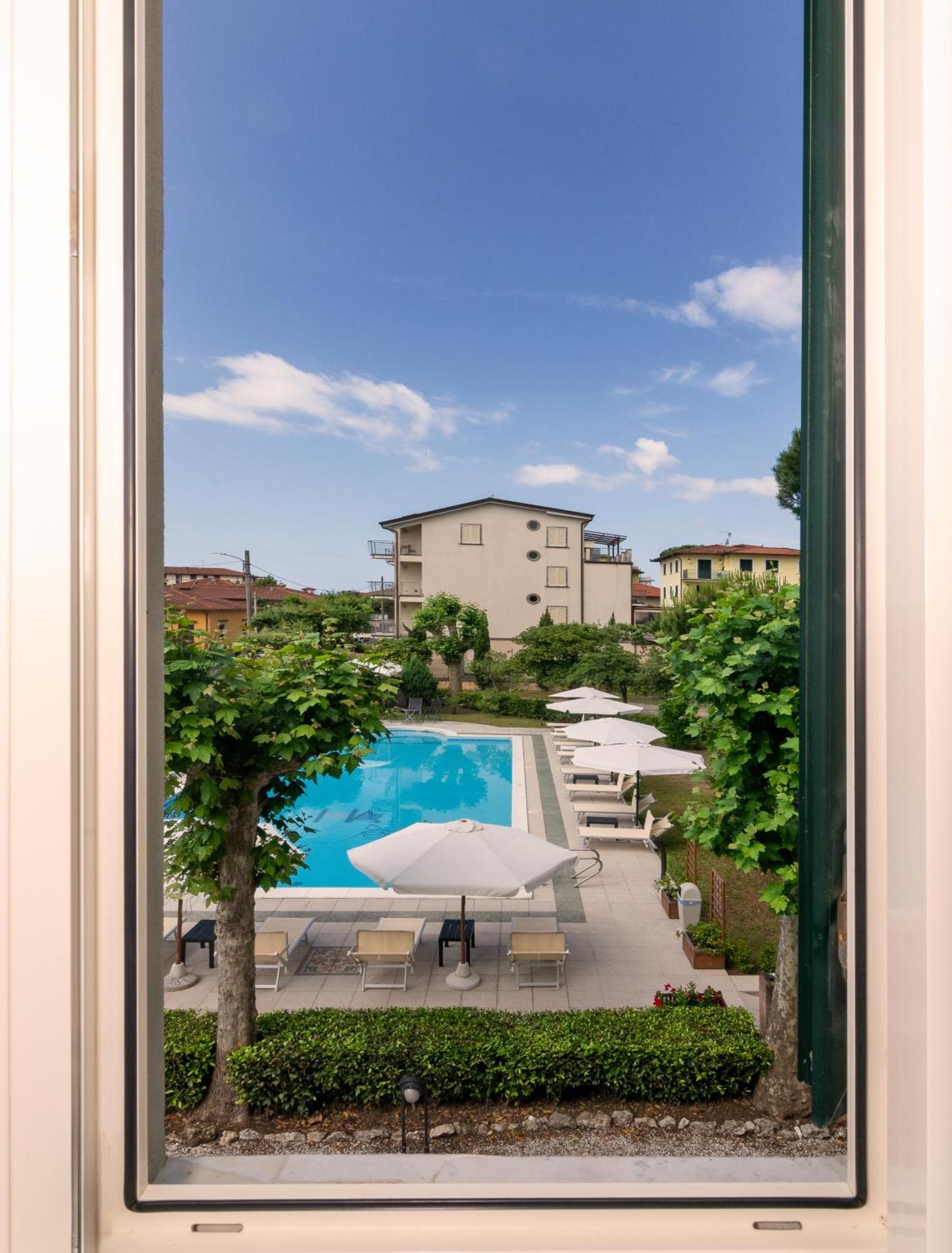 Hotel Apuana Marina di Pietrasanta Exteriér fotografie